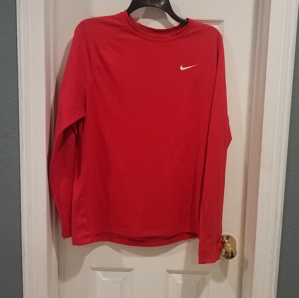 Men's Nike Red Long sleeve workout shirt Large